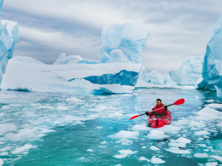 small boat cruise to antarctica