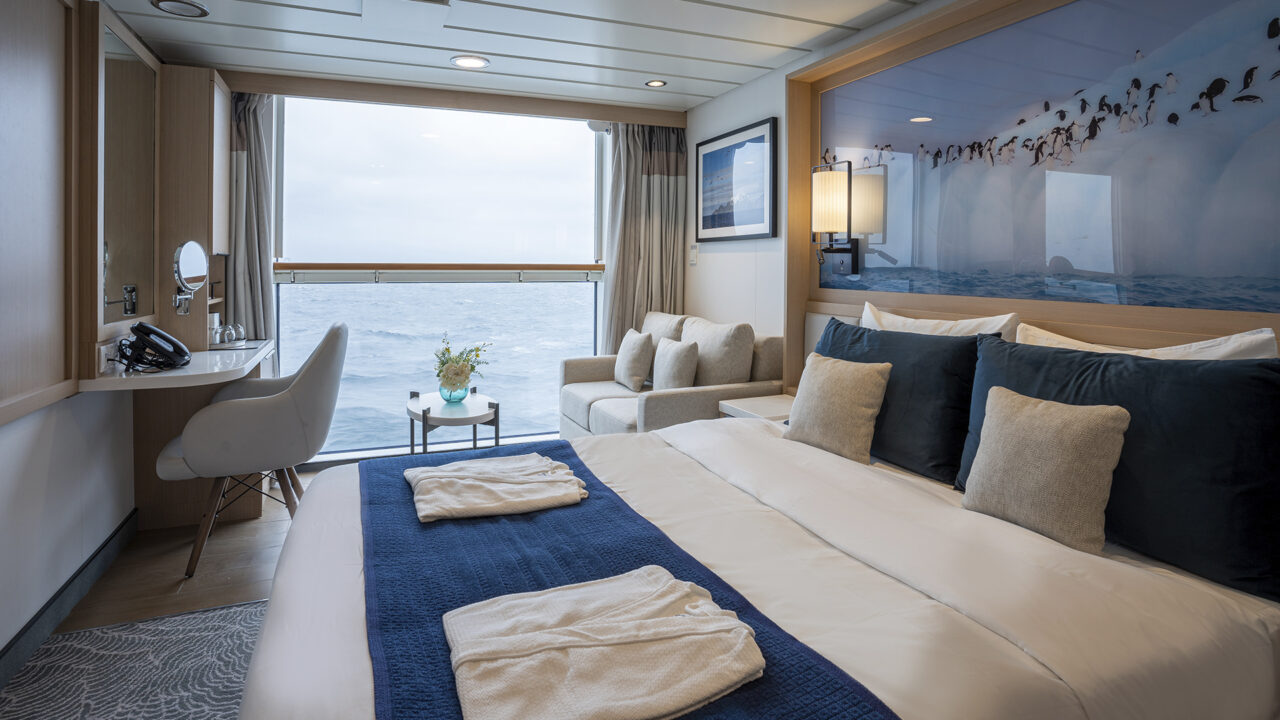 luxury cruise antarctica